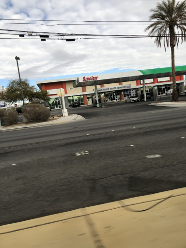 sinclair gas station that has video poker and slot machines. (Las Vegas, NV; Dec 28, 2021)