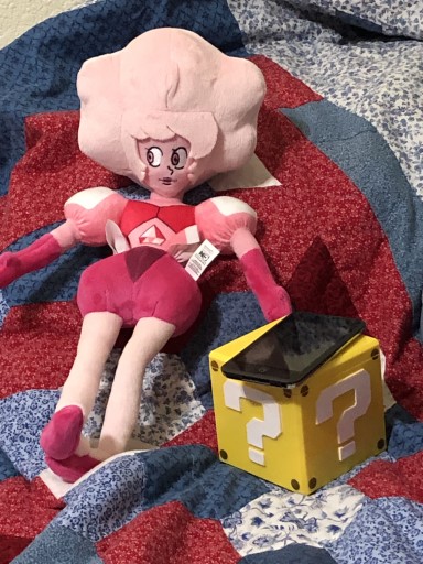 pink diamond plush posing with an ipod touch 1st gen. (2022)